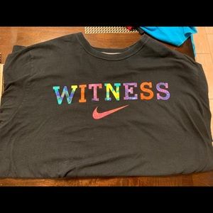 XL Nike Lebron James Witness T-Shirt
